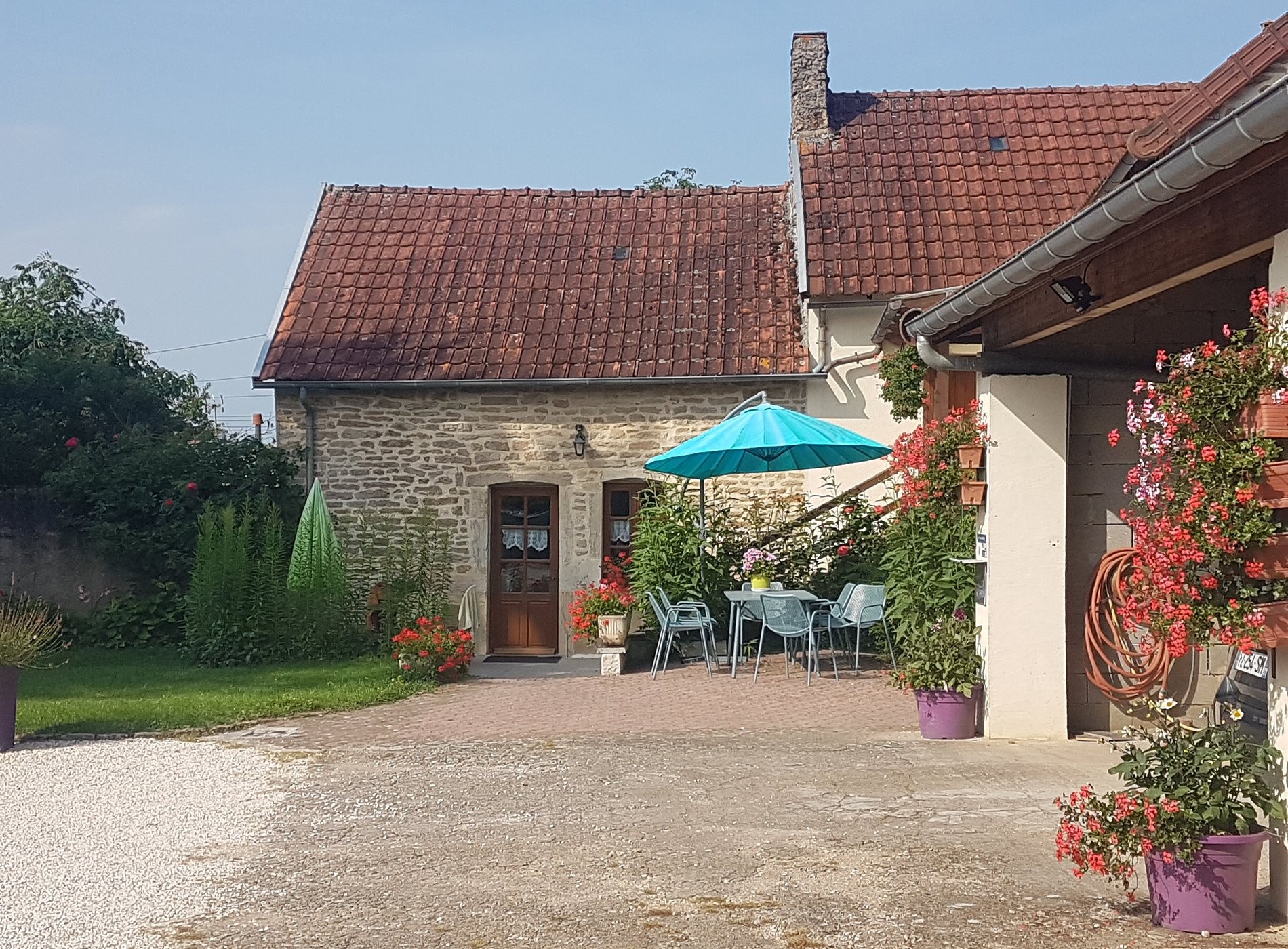 Le Clos De La Perdrix, Chambre d'Hôtes à Bellenot-sous-Pouilly