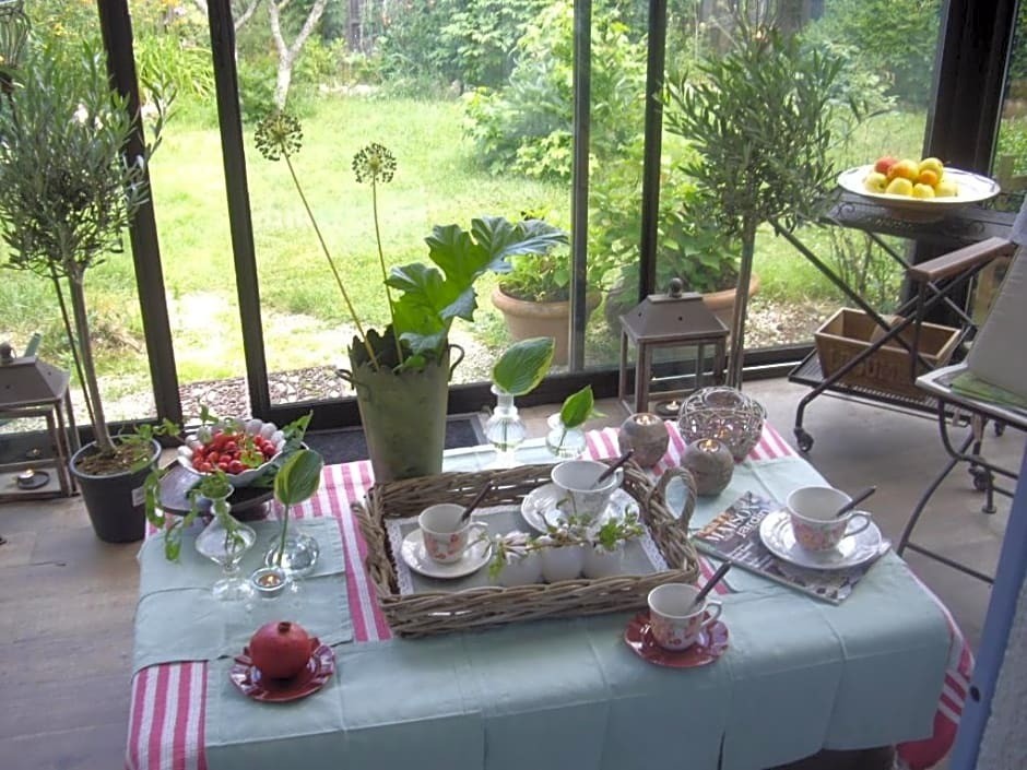 La Maison Maria Rosa, Chambre d'Hôtes à Veuzain-sur-Loire