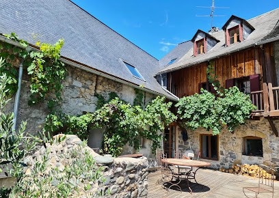 Les Chatougoulis, Chambre d'Hôtes à Bordes-Uchentein