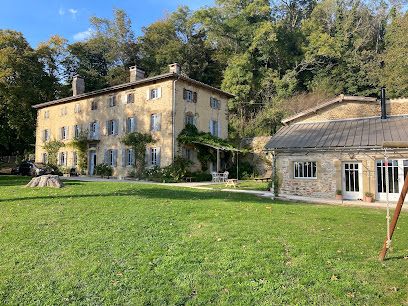 La Maison De Constance, Location De Vacances à Hauterives