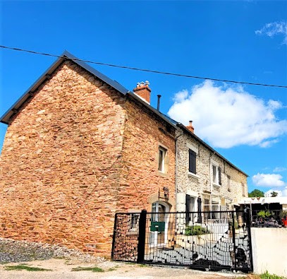 Tout au bout du chemin, Maison d'Hôtes à Réquista