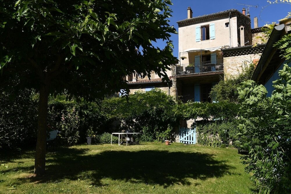 La Tulipe Sauvage, Chambre d'Hôtes à Bourdeaux