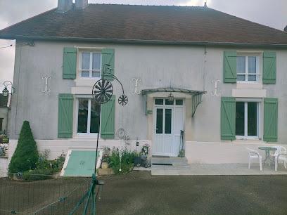 Chambre D Hôtes Chez Laurence Et Francis, Chambre D'hôtes à Villy-en-Trodes