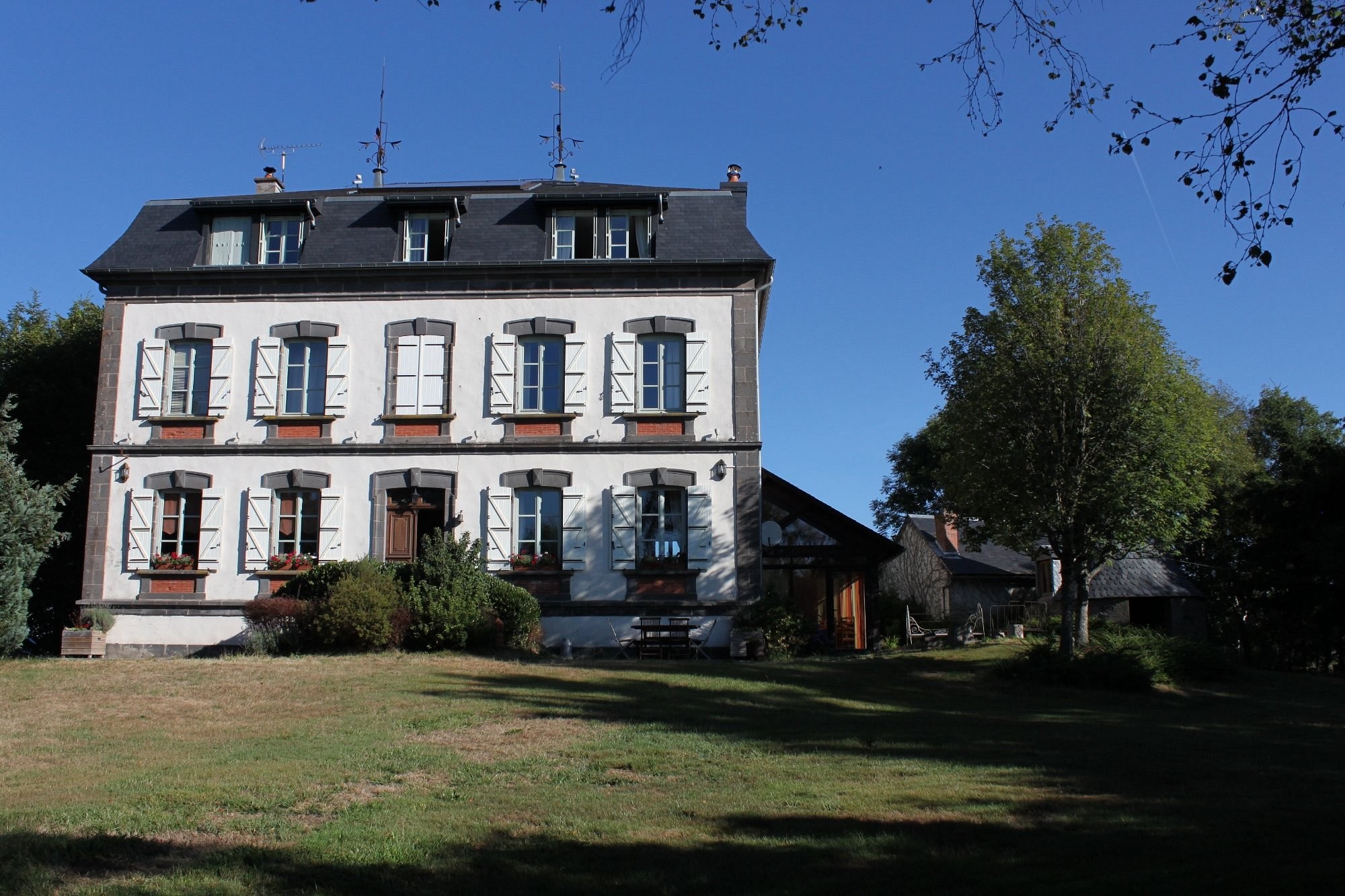 Auberge de Fondain, Chambre d'Hôtes à Laqueuille