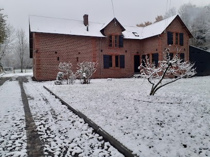 gite la haie equiverlesse, Location de Vacances à Fontenelle
