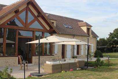 Alceclarra, Chambre d'Hôtes à Montfort-l'Amaury