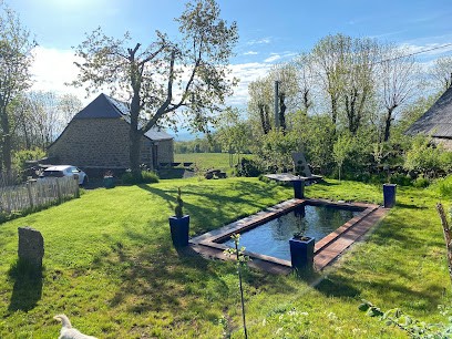 ECOLODGE ESPRIT PLANEZE, Chambre d'Hôtes à Valuéjols