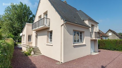 Le Crépuscule : Maison De Vacances 7 Pers, Proche Mer Et Granville, Cotentin, Dans La Manche, Normandie, Location de Vacances à Gouville sur Mer