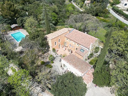 Le Mas Du Kaïros, Chambre d'Hôtes à Venasque