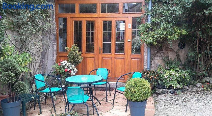 Le Chanois, Chambre d'Hôtes à Fontaine-lès-Clerval