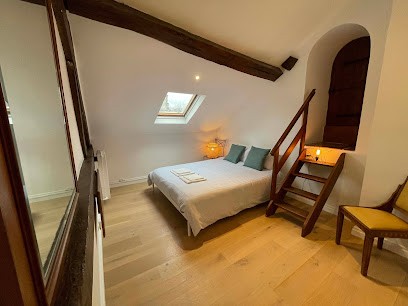 LIVING'Melun, Location de Vacances à Melun