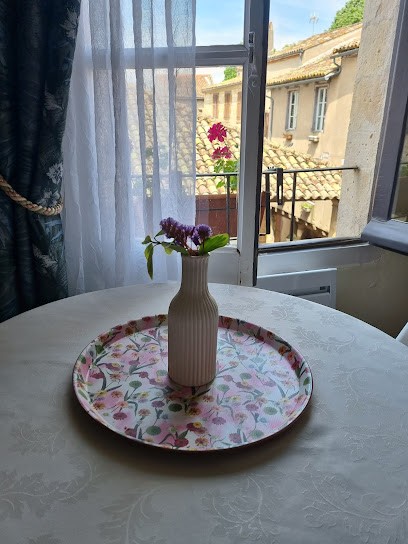 Le Gite d'Olympe, Location de Vacances à Cordes-sur-Ciel
