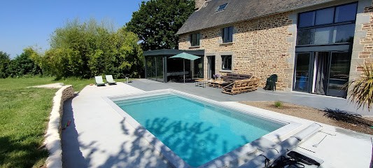 Gîtes Pierre et Nature, piscine, spa, sauna, Location de Vacances à Isigny-le-Buat