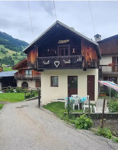 Chalet La Garette (4 Personnes) À Arêches (Toutes Saisons) Location De Vacances à Beaufort