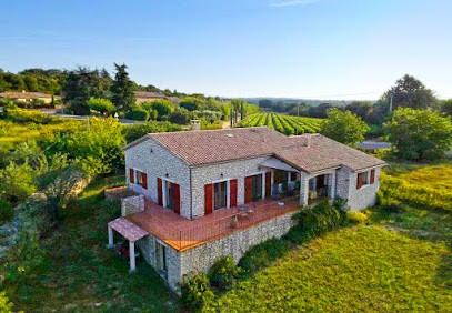 Ferienhaus *Le Cros* Hameau Bruguier an der Ardèche, Traumblick, von privat, Location de Vacances à Orgnac-l'Aven
