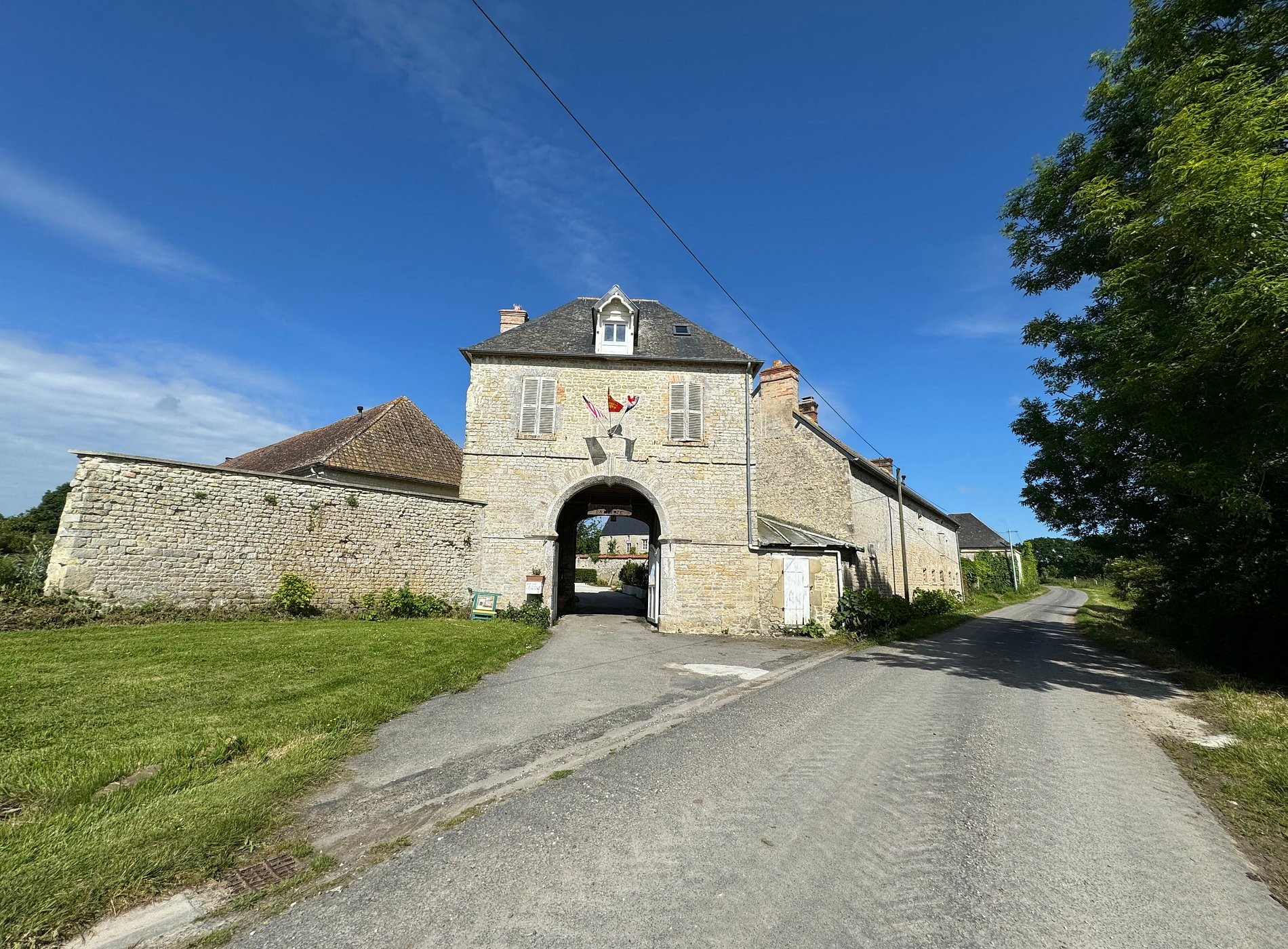 LE RELAIS DE LA LIBERTE-UTAH BEACH, Chambre d'Hôtes à Sainte-Marie-du-Mont
