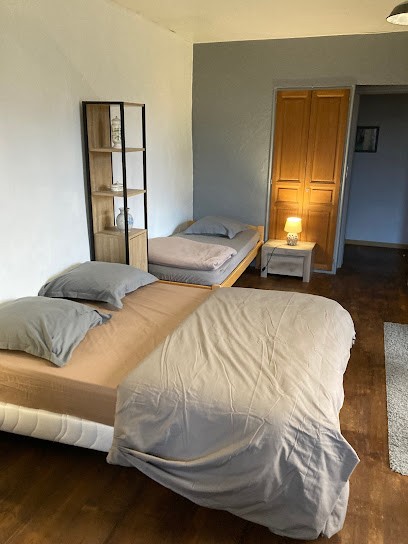 Chez Hervé le Châtelet, Chambre d'Hôtes à Chaux-Neuve