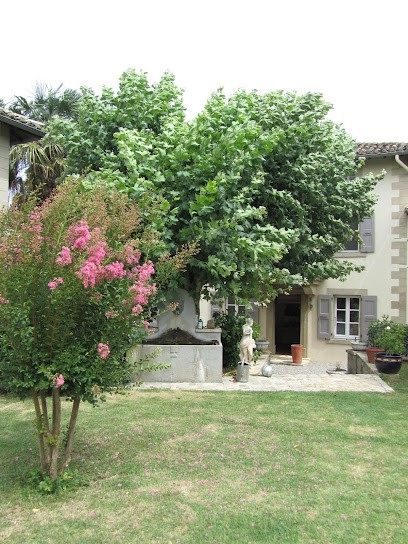 Domaine Louis, Chambre d'Hôtes à Marches