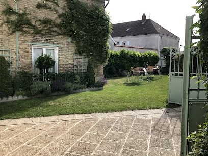Wade Michael, Chambre d'Hôtes à Mailly-Champagne