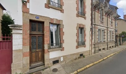 Chambre Avec Jardin Centre Ville, Chambre d'Hôtes à Moulins