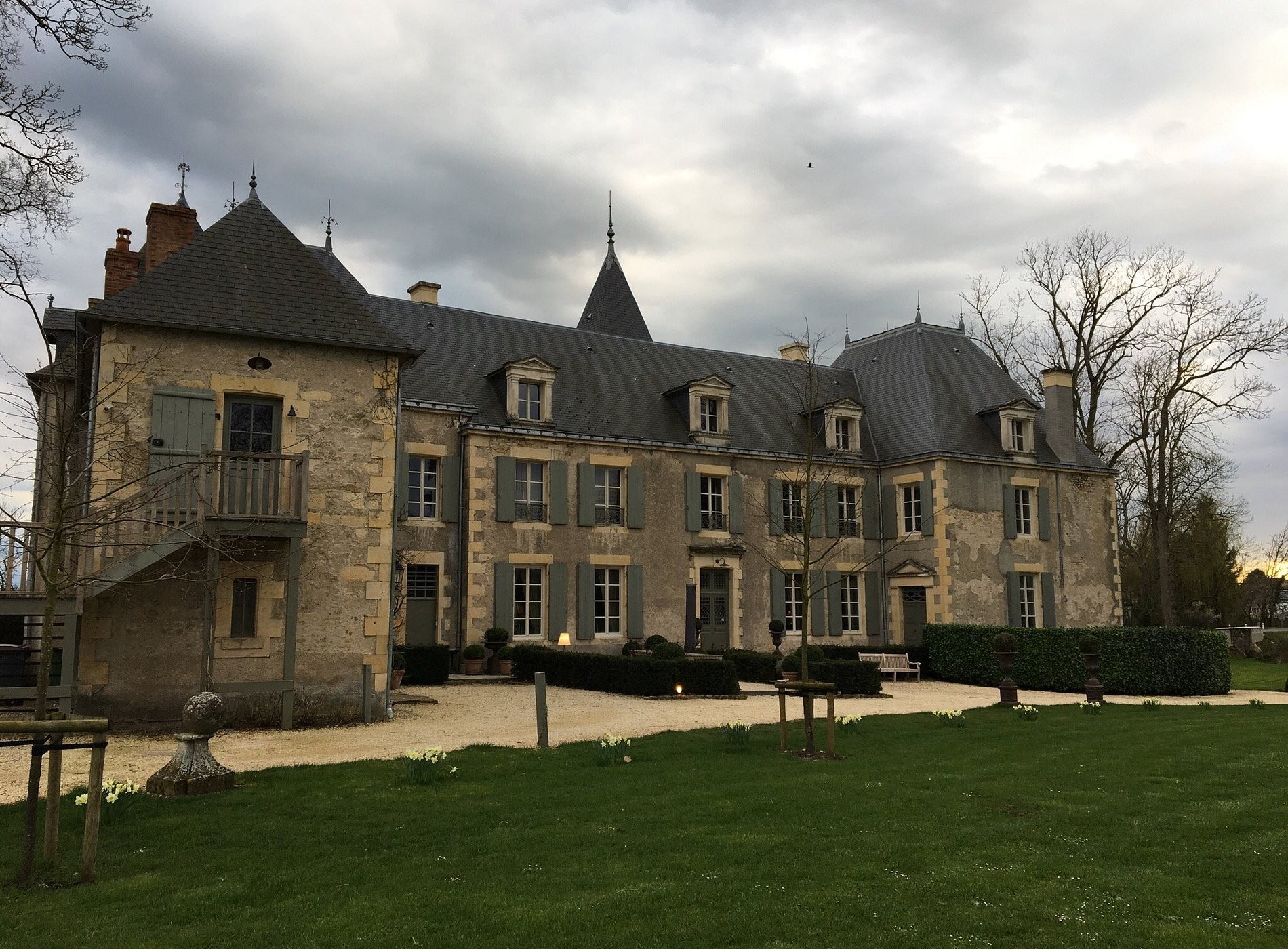Château de Planchevienne - Château de mariage - Chambre d'hôtes, Chambre d'Hôtes à Magny-Cours