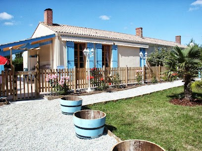 fermedecartignac, Chambre d'Hôtes à Hourtin