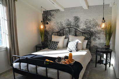 Votre Parenthèse, Chambre D'hôtes à Piolenc