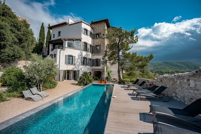 Metafort : Bed and Breakfast Design et Insolite proche du Mont Ventoux, Gordes, Luberon Vaucluse (Provence), Chambre d'Hôtes à Méthamis