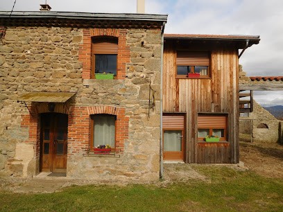 gîte chez Luc Puy de Dôme, Location de Vacances à Ceilloux