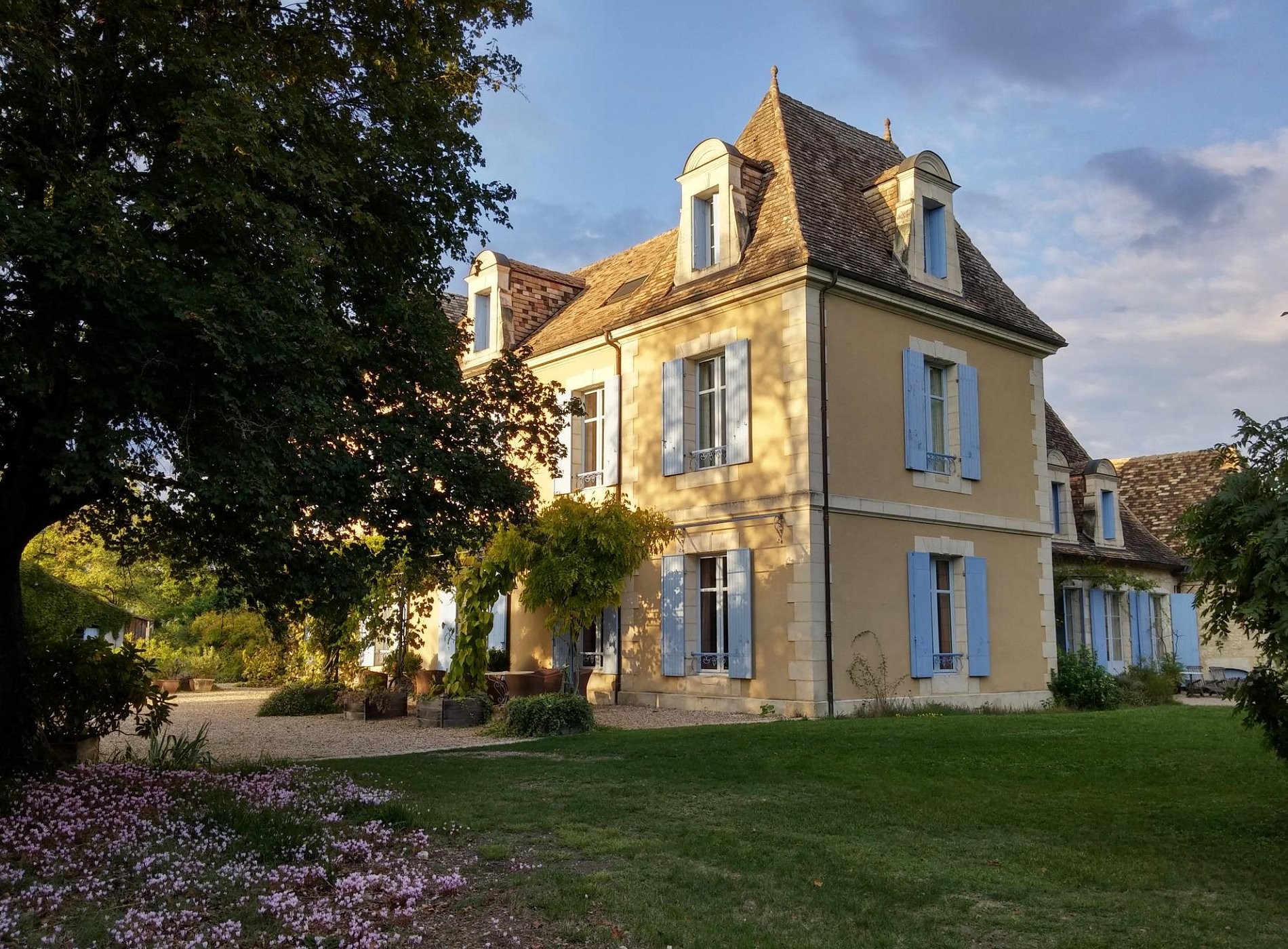 Chateau Gauthie B & B - Maison d'Hôtes de Charme, Maison d'Hôtes à Issigeac