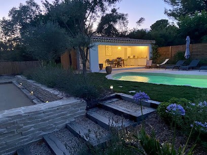 LA BASTIDE D'ALIX, Chambre d'Hôtes à Éguilles