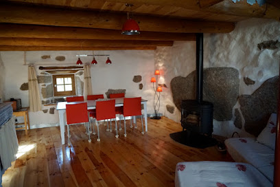 Gîte Chez La Vierzou Location De Vacances à Charraix
