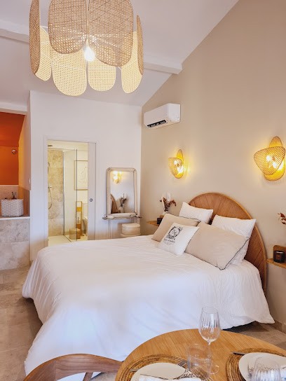 Nuits d'audace, Chambre d'Hôtes à Alès