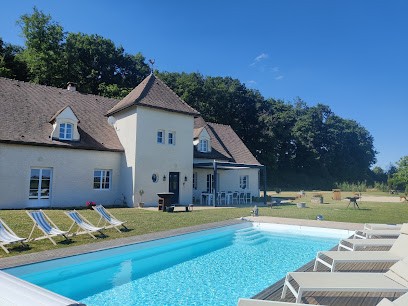 La Grosse Auberge, Location de Vacances à Saint-Martin-d'Auxy