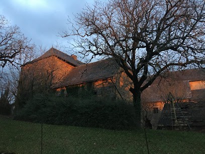 Le Château de Lunel, Chambre d'Hôtes à Saint-Félix-de-Lunel