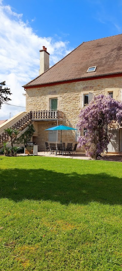 Crisoline Gîte & Chambres d'Hôtes, Chambre d'Hôtes à Longwy-sur-le-Doubs