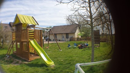 gîte l'atelier sonchamp, Location de Vacances à Sonchamp