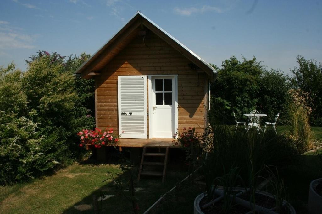 Chaledhote, Chambre d'Hôtes à Charonville