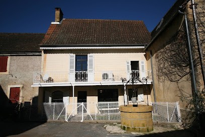La Maison du Fac, Location de Vacances à Saint-Léon-sur-Vézère