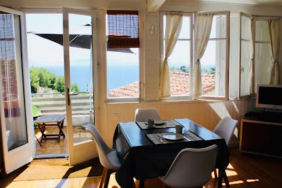Le Grand Bleu Location De Vacances au Rove