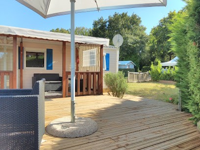 La Cabane Du Lac, Location de Vacances à Sainte-Gemme