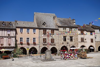 Gîte Sauveterre De Rouergue, Location de Vacances à Sauveterre-de-Rouergue