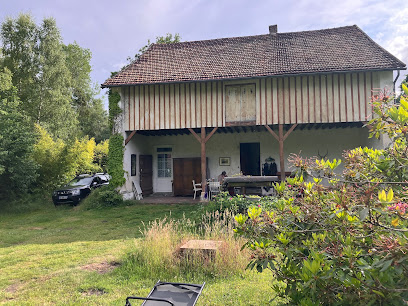 Maison Forestière De La Vallée Moussue, Chambre D'hôtes à Saint-Léger-en-Yvelines