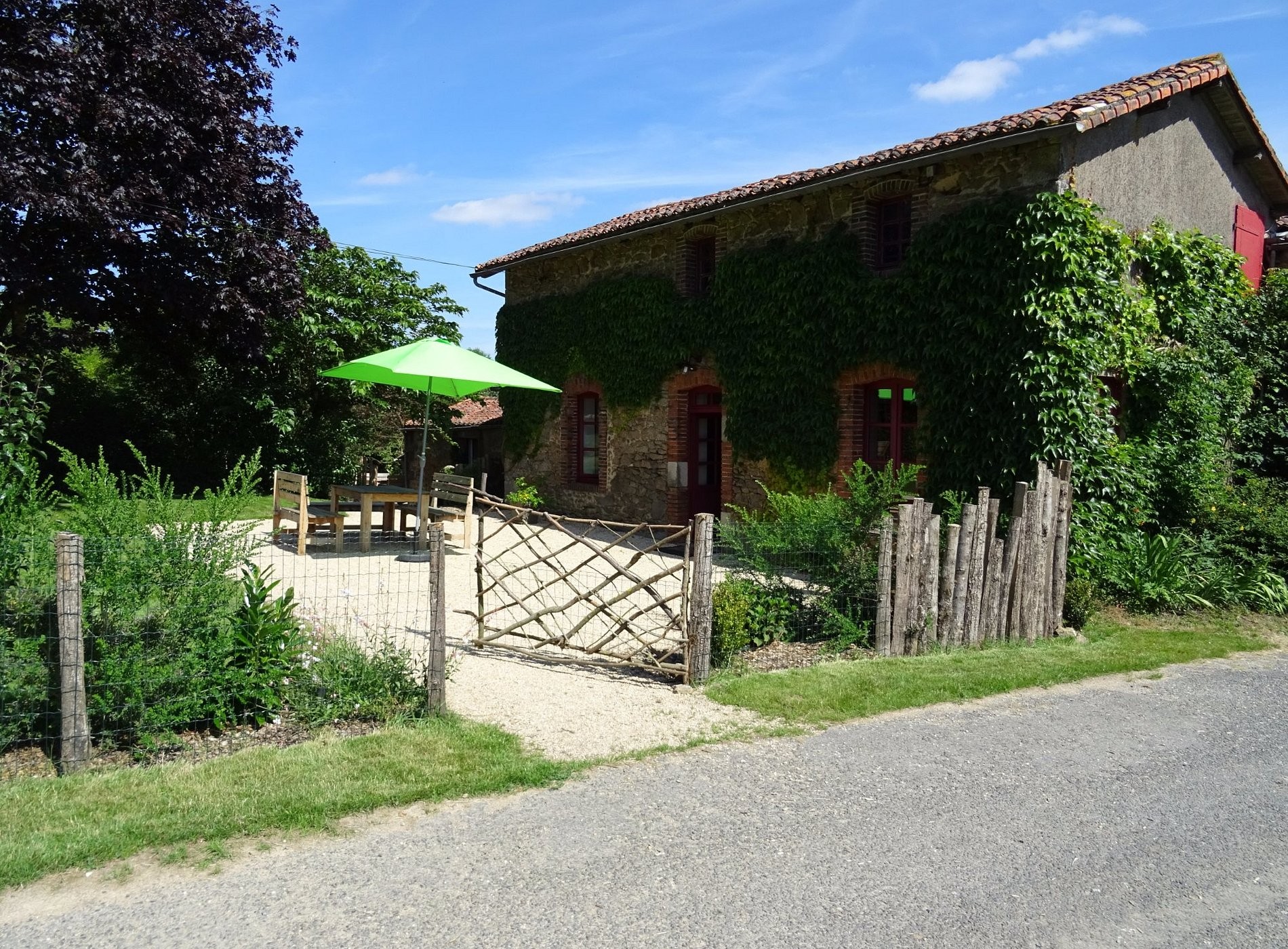 Terre Et Eau, Chambre d'Hôtes à Sèvremont