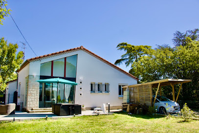 Casa Bohemia Labarthe, Location De Vacances à Labarthe-sur-Lèze