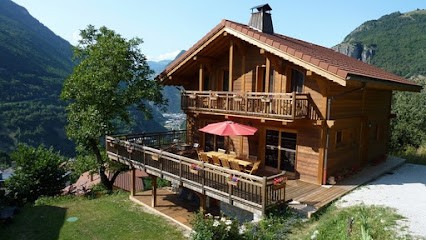 Chalet NAYA, Chambre d'Hôtes aux Belleville