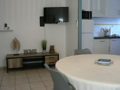 Soleil Vermeil, Location De Vacances à Albi