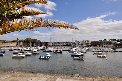 Appart Hôtel La Ville Close, Location De Vacances à Concarneau