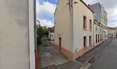 Celired House, Location de Vacances à Deuil-la-Barre