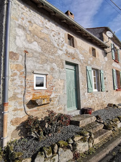 Holiday cottage, Location de Vacances à Oradour-Saint-Genest